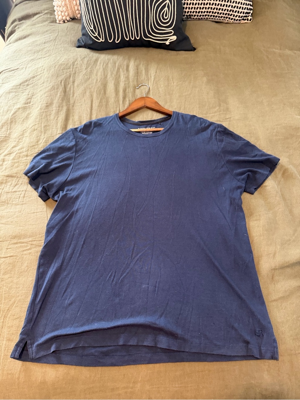 Banana Republic Navy Short Sleeve Crewneck Tee